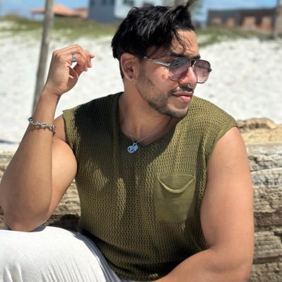 ByAndieJoseph's profile picture. 