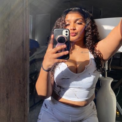 babygirlkiyahh's profile picture. ig : kiyaahbaby  this is my only account 🤩 repost if you fwm 😘💕