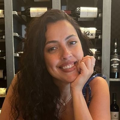 Lena52446081's profile picture. Viver é melhor que Sonhar                                                             Em Frente com Lula e  Dilma sempre🚩