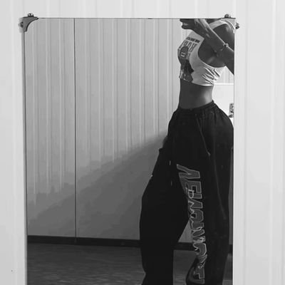 Eyl_St's profile picture. GOD FIRST....
Psalm 91🙏......... 
Fashion enthusiast....
Chelsea ⚽💙