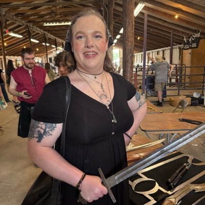 lilysmashher's profile picture. i love you