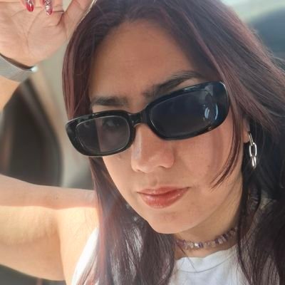 hollyargenta's profile picture. flor significa uno
y pondio significa riel

(me saqué la careta, ya no soy holly argenta)