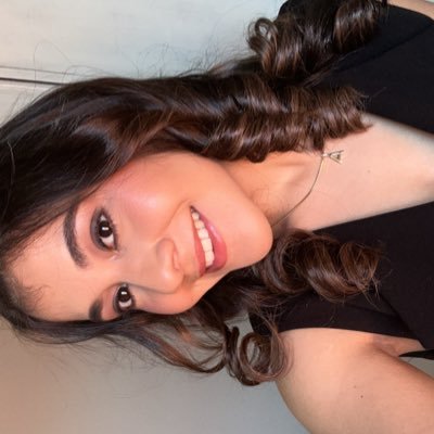 anaferreirast's profile picture. Yo camino siguiendo a mi corazón 🫀, amante de los conciertos, la música, los girasoles y los atardeceres