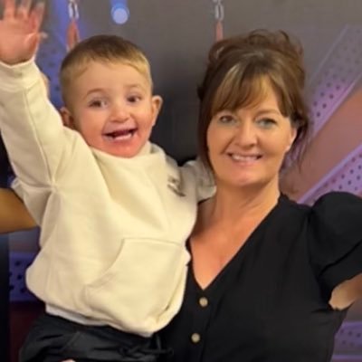 ShelleyBristow's profile picture. Very proud Mum of 4 and Grandma to 5 . Love my job, Maternity Care Assistant. Love to Travel. adore golden retrievers ❤️