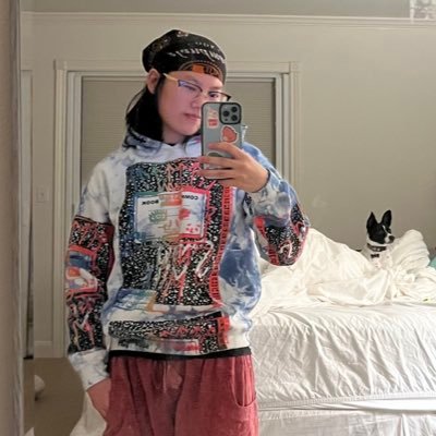 cityneedsleep's profile picture. top table enthusiast 🏳️‍🌈