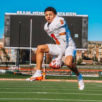chasedexter5's profile picture. #JUCOPRODUCT 6”1 185 DB | D1 BOUNCEBACK | 3.0 GPA | SPRING GRAD | FORMER 3🌟| Cell: 8136010713 | RECRUITMENT OPEN !