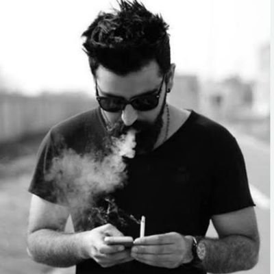 04_BOR_04's profile picture. BORSADA PROJE  KY'İN PARASINI DOLANDIRICILIK YAPARAK ALMAK DEMEKTİR.   PROJE YAPİYORUM DİYEN BİRİ SATİLMİSTİR.  
İNŞAAT'Mİ YAPIYOR PROJE ÇİZİYOR.