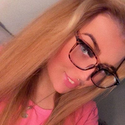 amylindsayXxx's profile picture. content creator💎https://t.co/EDWxgLczBE