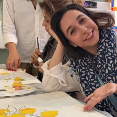 HediyehAmm's profile picture. بیا در مورد شعر، موسیقیِ کلاسیک و فلسفه حرف بزنیم | علاقمند به امنیت | Tennis player |fx trader