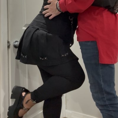 lostnas333's profile picture. 