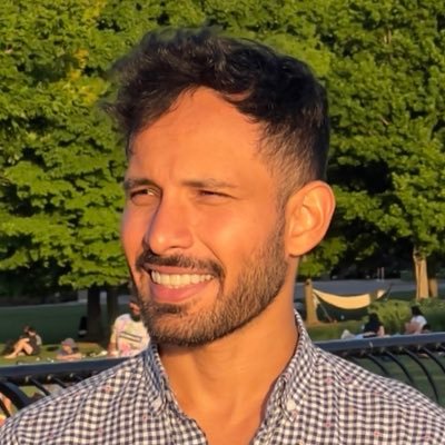 moonlandbuilds's profile picture. Real estate, cities and sometimes everything else.