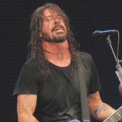 Charlotte_Holic's profile picture. @FooFighters ♻️Welcome for everyone who love Dave Grohl 🎤-Singer🖌-Songwriter🎶-Entertainment❤️