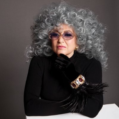amandamiguels's profile picture. Management: +52 55 5810 1513 📩 info@diammusic.com
