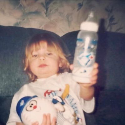 manders92's profile picture. 🇨🇦🇺🇦| #LeafsForever | #WantItAll | #FlyEaglesFly | #WeTheNorth | big fan of dogs and funny humans | certified yapper | well read | jmb | ››››