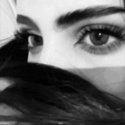 iiizq_11's profile picture. 