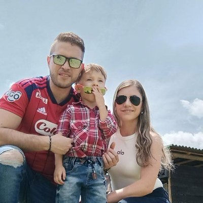 giobenitezj's profile picture. 💻 Ing. de Software
🚀 Enseño desarrollo y construyo proyectos con Java, Spring Boot y PostgreSQL
🧠 Aprende. Crea. Transforma tu futuro.
👇 Descubre más aquí