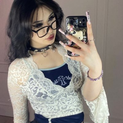 GJBoldo's profile picture. Freshly 18  Goth girl ☆
wishing on quiet nights