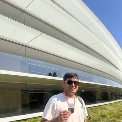 tanmayygoel's profile picture. CS@UC Irvine | Ex-iOS @ Evolve |  WWDC’ 23 Scholar