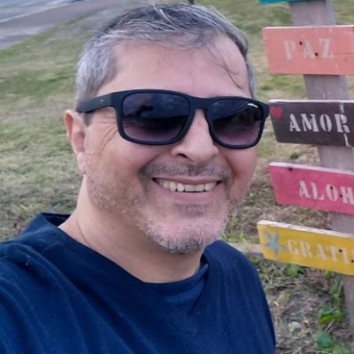 ozzysakyamuni's profile picture. Colecionador de Hot Wheels e piloto de videogame.
Infraestrutura digital e arquitetura de comunicação. TI, logística, gestão e mercado imobiliário.