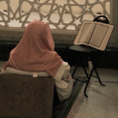 j1nvvv's profile picture. منعَّم بستر الله.