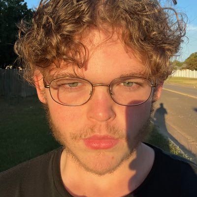 BrandonsWorld20's profile picture. idk