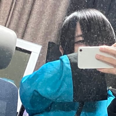 _inseul's profile picture. 이슬 / 오늘도 나의 모든 인연에게 축복을. 그리고 이들에게 끝없는 용기와 사랑이 함께하길 / 연구검토