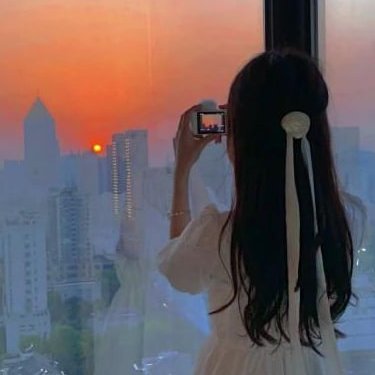 Lunairexc's profile picture. Diving/Camping/Tennis/Yoga/Love Life/Fitness/Golf/