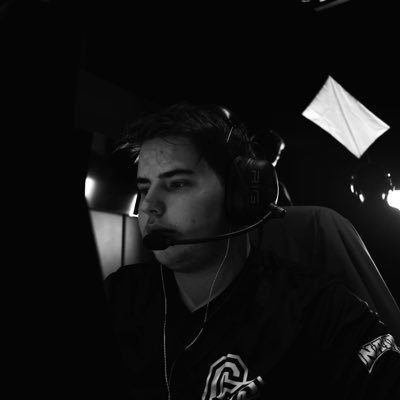 landisFPS's profile picture. 20 | founder & coo @temprgg