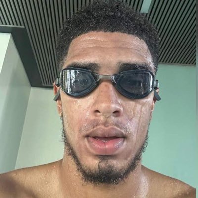 acquaman__'s profile picture. you know what? Bellingham might actually be HIM!