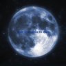 bbuwwnny's profile picture. moonlight 🌙