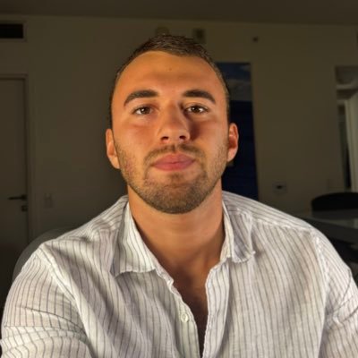 Fernando11Mt's profile picture. 🚀 8-figures in ecom revenue & 2 exits. Sharing everything I know about VSLs, ecom, and direct response👇 Join the #1 direct response ecom community