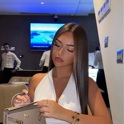 Goddess_carlas's profile picture. 20 
☆I own you☆your newest addiction☆
$Belly782
https://t.co/GM7xWbZw6s