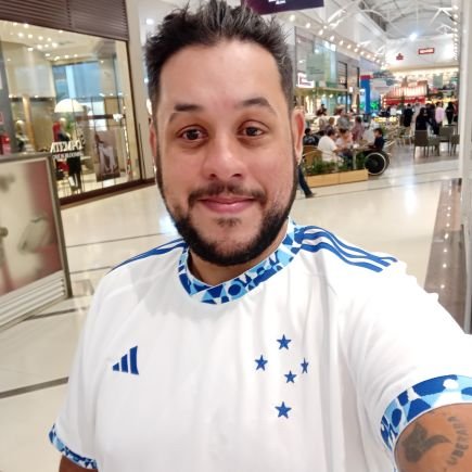 pedrinhotfc's profile picture. Mineiro🔺Uberabense e Cruzeirense 🦊 
A vida me fez Cruzeirense e eu fiz do Cruzeiro Esporte Clube a minha vida.