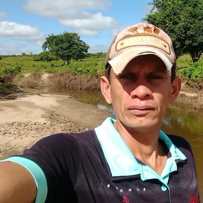 andr27506's profile picture.
