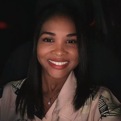 sabrinawaggy's profile picture. O maior dos bens é viver com prazer...
Professora  👩🏾‍🎓👩🏾‍🏫

instagram: 📸 https://t.co/9e2avH1Uai