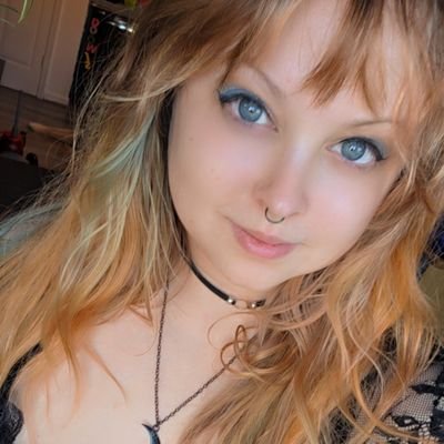 Vampyrechicka's profile picture.