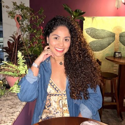 mirellypontes__'s profile picture. 