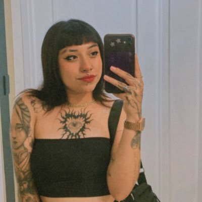 f0rmaldisc0's profile picture. 𝐓𝐨𝐝𝐨 𝐥𝐨 𝐧𝐚𝐫𝐫𝐚𝐝𝐨 𝐚 𝐜𝐨𝐧𝐭𝐢𝐧𝐮𝐚𝐜𝐢𝐨𝐧 𝐍𝐎 𝐞𝐬𝐭𝐚 𝐛𝐚𝐬𝐚𝐝𝐨 𝐞𝐧 𝐡𝐞𝐜𝐡𝐨𝐬 𝐫𝐞𝐚𝐥𝐞𝐬, 𝐞𝐬 𝐮𝐧𝐚 𝐡𝐢𝐬𝐭𝐨𝐫𝐢𝐚 𝐫𝐞𝐚𝐥.