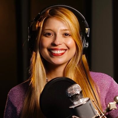 biancaalencarof's profile picture. • Hey Pessoinhas • Perfil Oficial • Tik Tok e Insta: @biancaalencaroficial Dubladora, Influencer, Cantora, Apresentadora e Diretora de Dublagem 💖