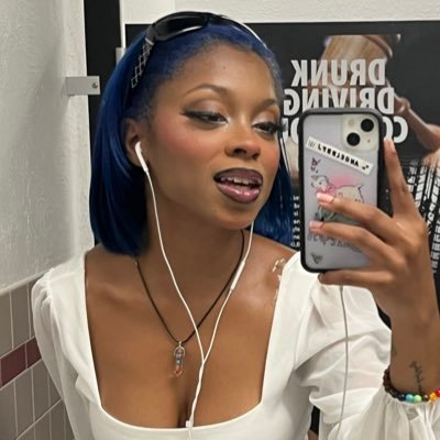 iWorshipJanesha's profile picture. speaking to me is a privilege; without tribute? you have no privileges ⊹ ࣪ ˖ 💌 $100 tribute 💌 ⊹ ࣪ ˖