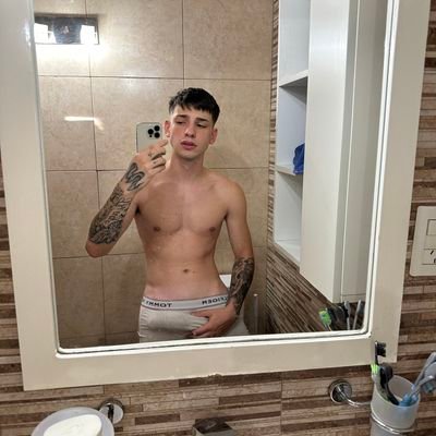 Williams48121's profile picture. 