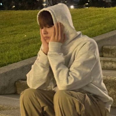 kwjnism's profile picture. 𝜗𝜚 ࣪˖ ִ𐙚 🦢 GA joiner | old usernames: @/easywin4raya @/y2kraya_ @/y2kraya | old acc 🍣: @/jziemx16_