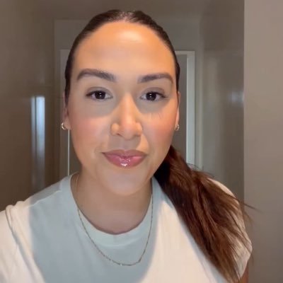 katewhal's profile picture. 