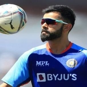 indiantweetrian's profile picture. one8