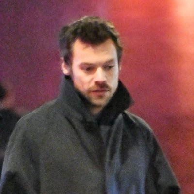 th1nkergiselle's profile picture. 