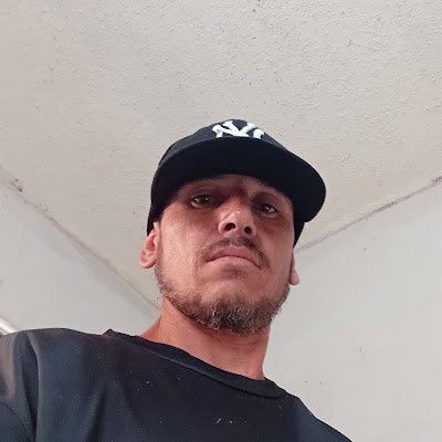 durazo40631's profile picture. 