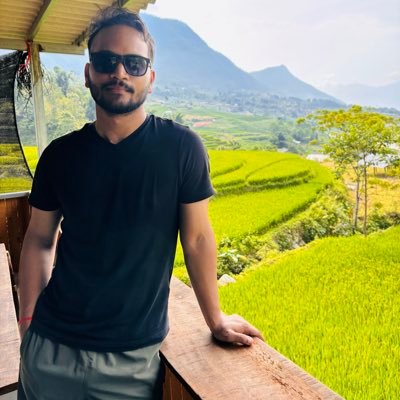 shakti_sarv's profile picture. *disappointing music in background*