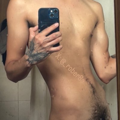 _rober8a's profile picture. activo.                                                                                       Dm’s por @robereisa