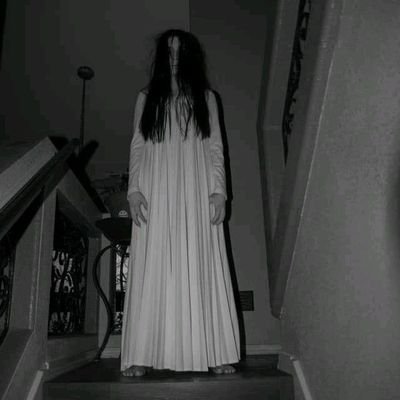 DRaaj60994's profile picture. 