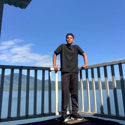 VasquezMar2602's profile picture. 